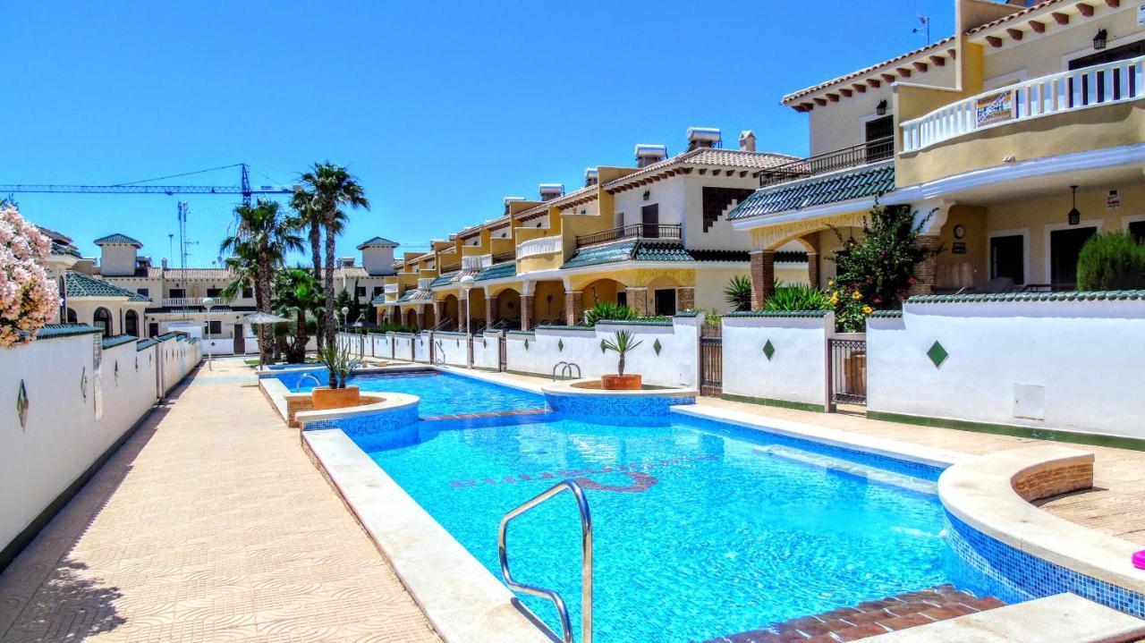 Maribel Ciudad Quesada By Villas&You Exterior photo